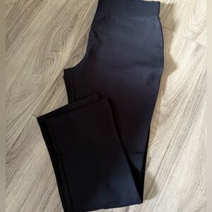 Quince stretchy medium black pant